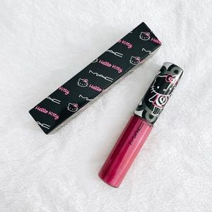 BNIB MAC Hello Kitty Lipglass “Sweet Strawberry”